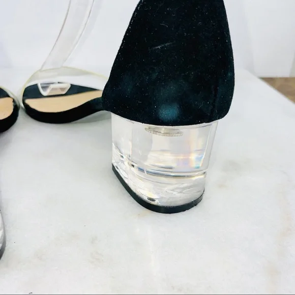 Steve Madden Black Vinyl Block Heel Sandals - Picture 6 of 9